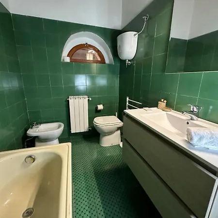 Apartment L'aiolina